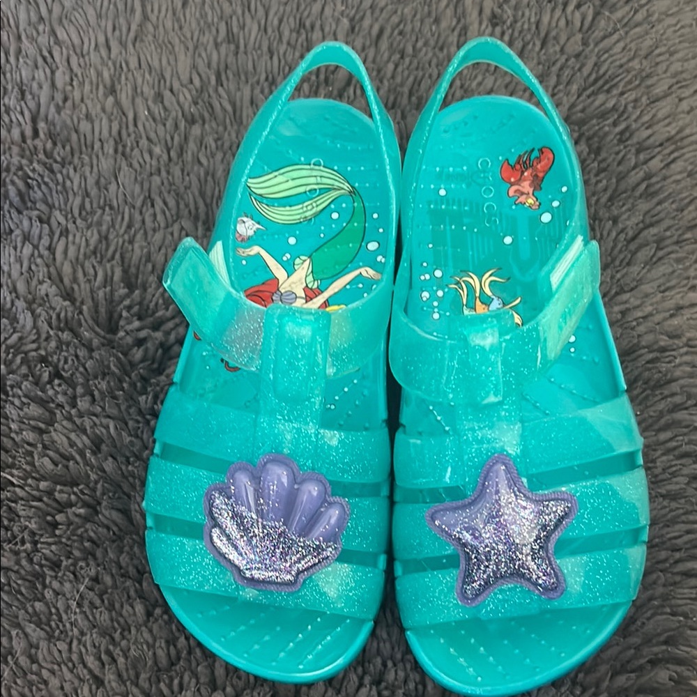 Kids Glittery Aqua Sandals with Seashell and Starfish Accents